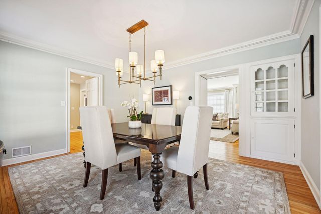 932 9th Avenue SW, Rochester, MN 55902