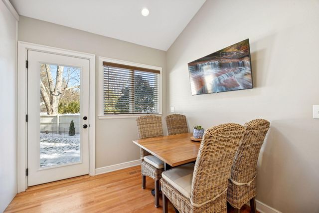 932 9th Avenue SW, Rochester, MN 55902