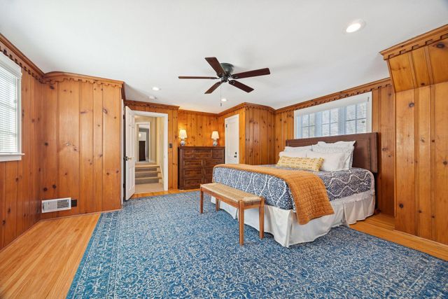 932 9th Avenue SW, Rochester, MN 55902