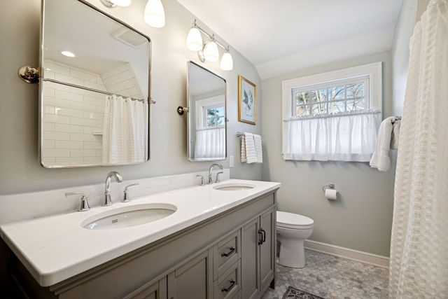 932 9th Avenue SW, Rochester, MN 55902