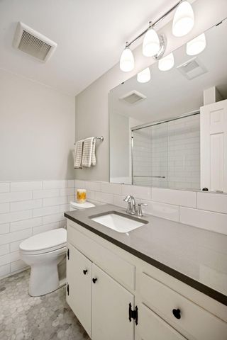 932 9th Avenue SW, Rochester, MN 55902