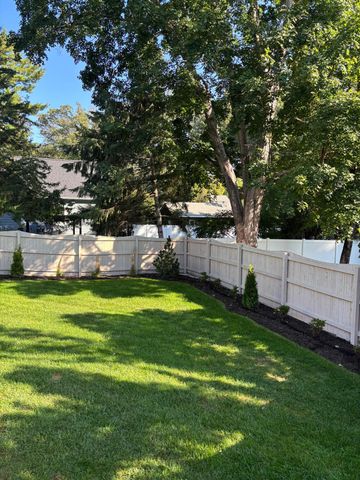 932 9th Avenue SW, Rochester, MN 55902