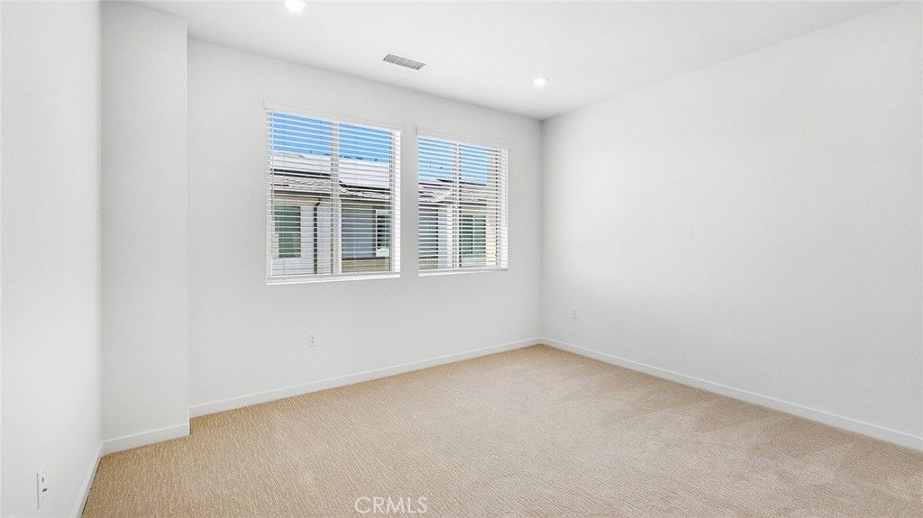 Image 19 of property listing at 1975 Avenida Del Sol, Placentia, CA 92870