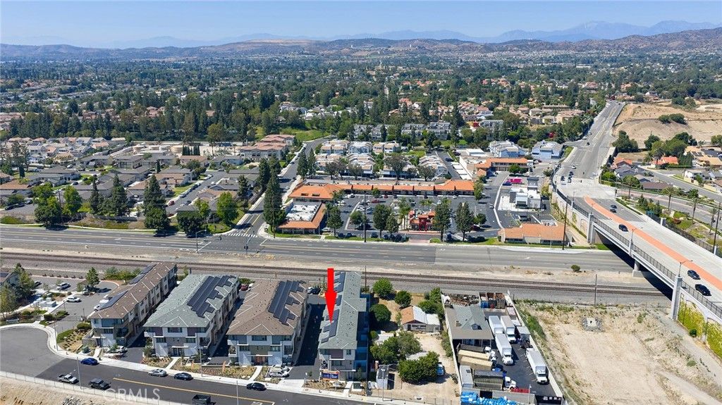 Image 23 of property listing at 1975 Avenida Del Sol, Placentia, CA 92870
