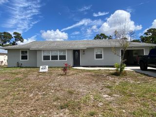 871 SW Dalton Avenue, Port St Lucie, FL 34953