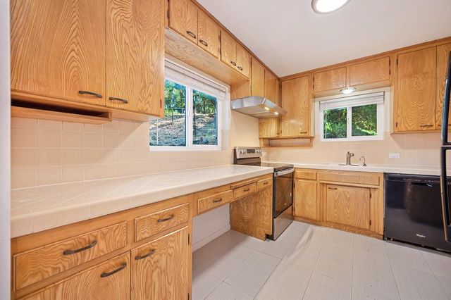 1128 Locust Ave, Placerville, CA 95667
