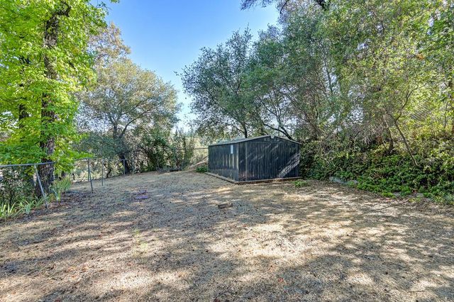 1128 Locust Ave, Placerville, CA 95667