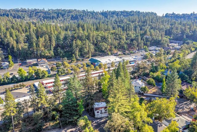 1128 Locust Ave, Placerville, CA 95667