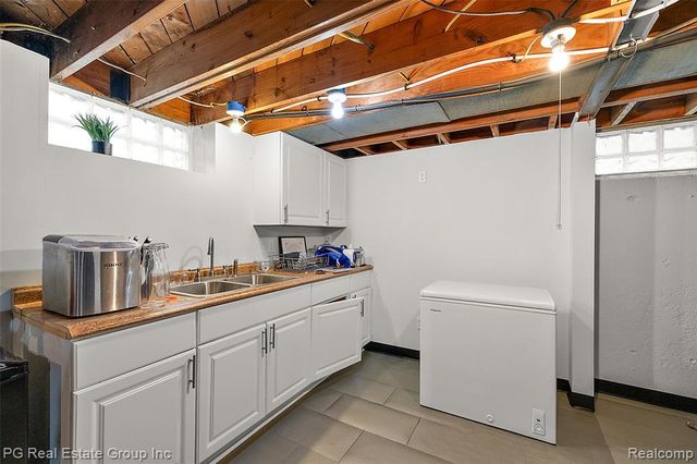 4307 Cooper Avenue, Royal Oak, MI 48073