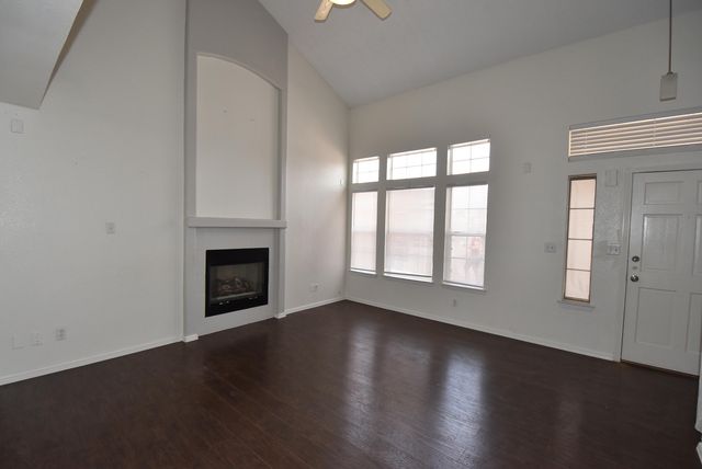 10893 Alfredo Vasquez Drive, El Paso, TX 79934