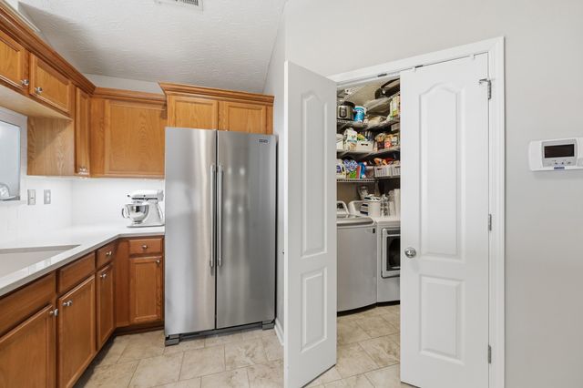 160 Old Woolen Mill Lane, Lexington, KY 40511