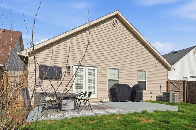 160 Old Woolen Mill Lane, Lexington, KY 40511