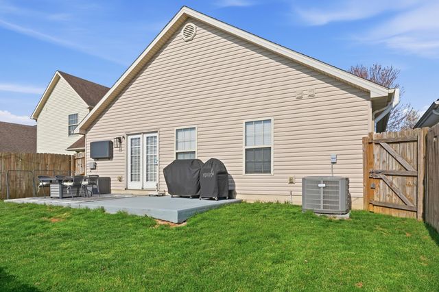 160 Old Woolen Mill Lane, Lexington, KY 40511