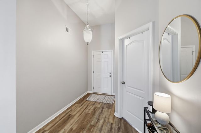 160 Old Woolen Mill Lane, Lexington, KY 40511