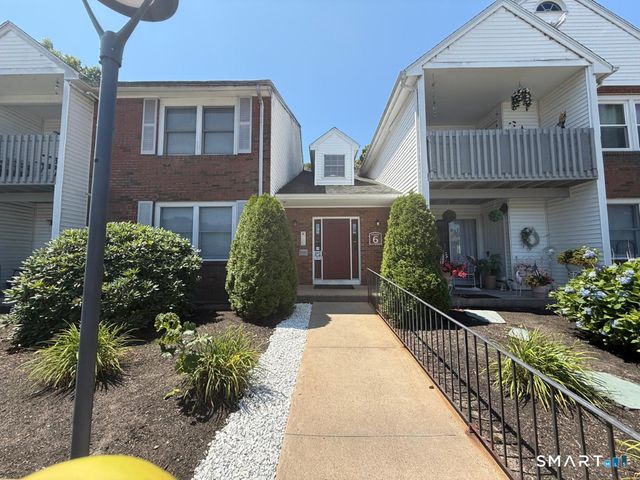 6 Concorde Way B4, Windsor Locks, CT 06096