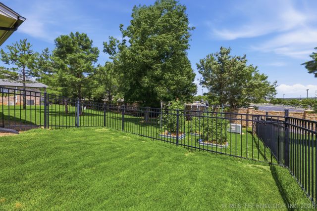 1101 W 84th Street, Tulsa, OK 74132