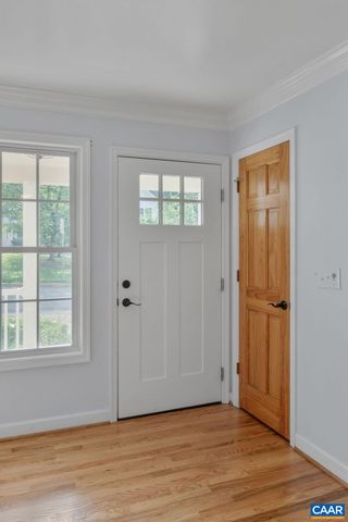 118 ROYS PL, Charlottesville, VA 22902