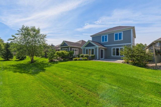 8896 Upper 9th Place N, Lake Elmo, MN 55042