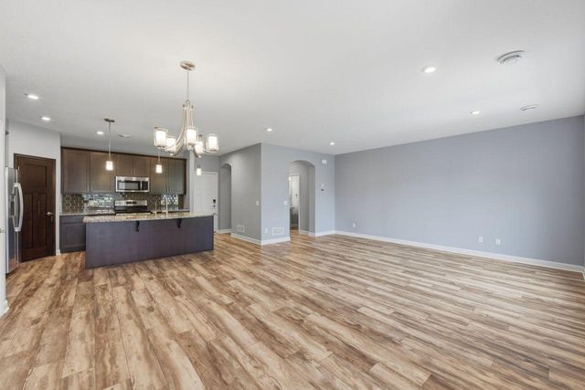 8896 Upper 9th Place N, Lake Elmo, MN 55042