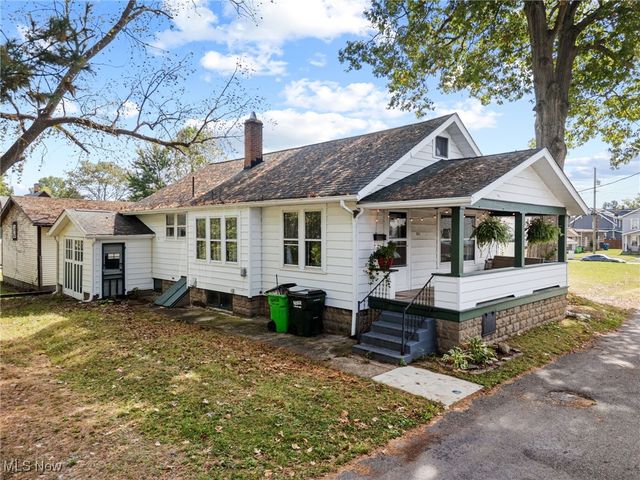 324 Snyder Place SW, Massillon, OH 44647