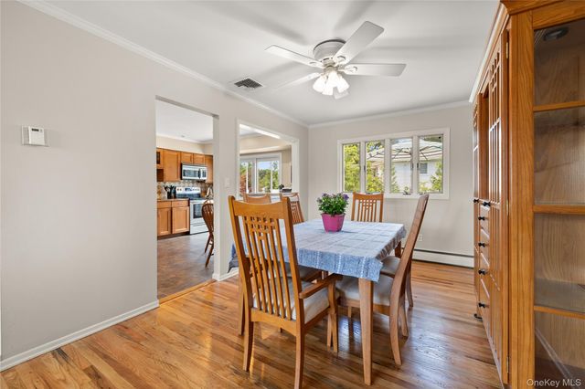 36 Fairway Drive, Old Bethpage, NY 11804