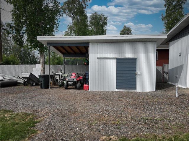 2101 SOUTHERN AVENUE, Fairbanks, AK 99709