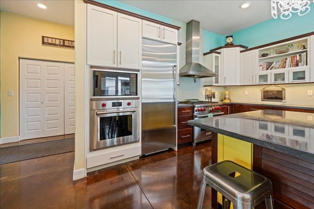 2101 SOUTHERN AVENUE, Fairbanks, AK 99709