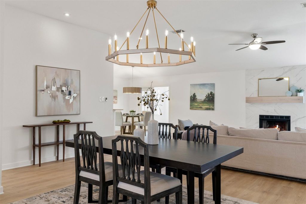 8104 Doe Meadow DR, Austin, TX 78749