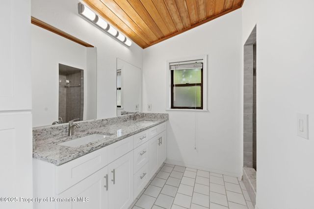 11599 W Timberlane Drive, Homosassa, FL 34448