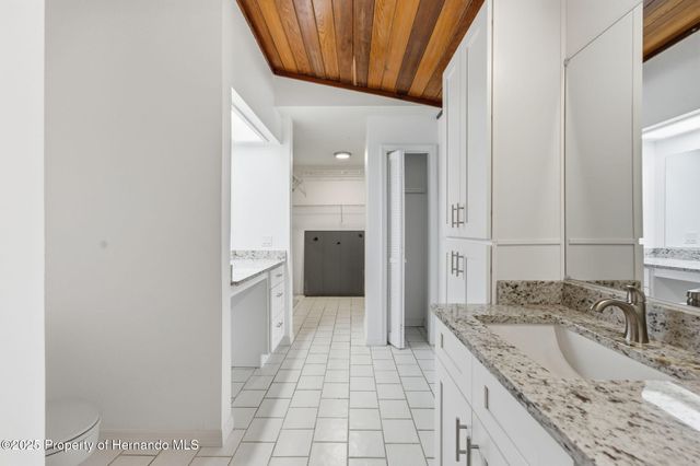 11599 W Timberlane Drive, Homosassa, FL 34448