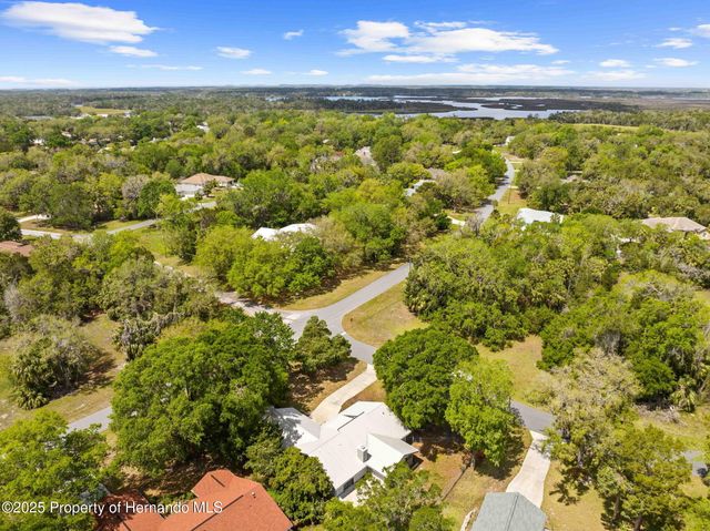 11599 W Timberlane Drive, Homosassa, FL 34448