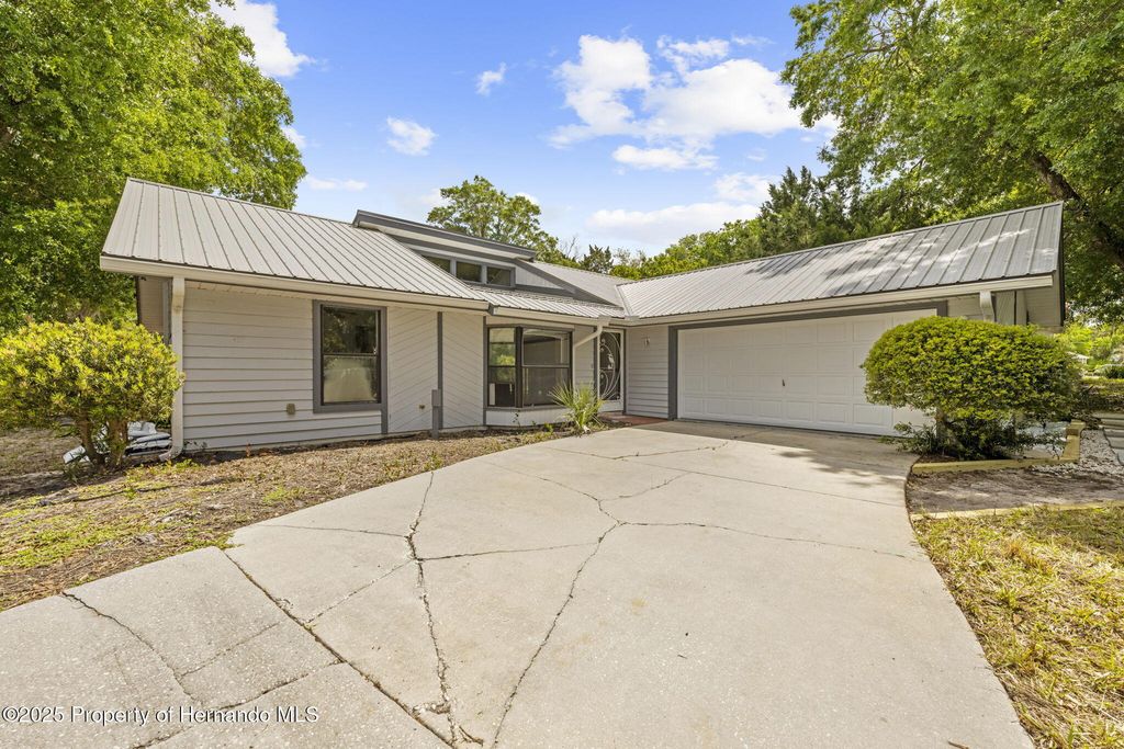 11599 W Timberlane Drive, Homosassa, FL 34448