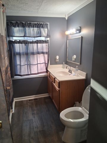 1052 Boston Hollow Rd, Ashland City, TN 37015