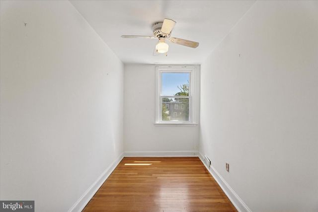 2568 STONEYBROOK LN, Drexel Hill, PA 19026