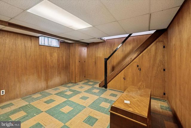 2568 STONEYBROOK LN, Drexel Hill, PA 19026