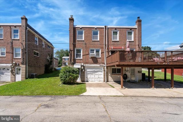 2568 STONEYBROOK LN, Drexel Hill, PA 19026