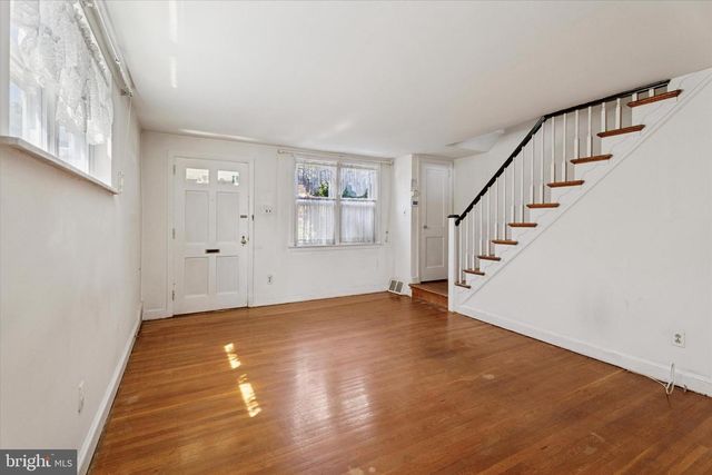 2568 STONEYBROOK LN, Drexel Hill, PA 19026