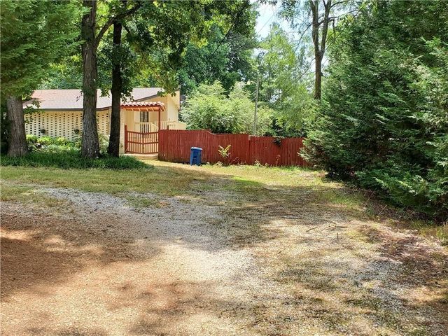 931 Auburn Road, Dacula, GA 30019