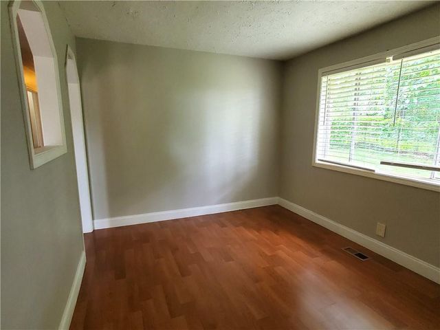 931 Auburn Road, Dacula, GA 30019