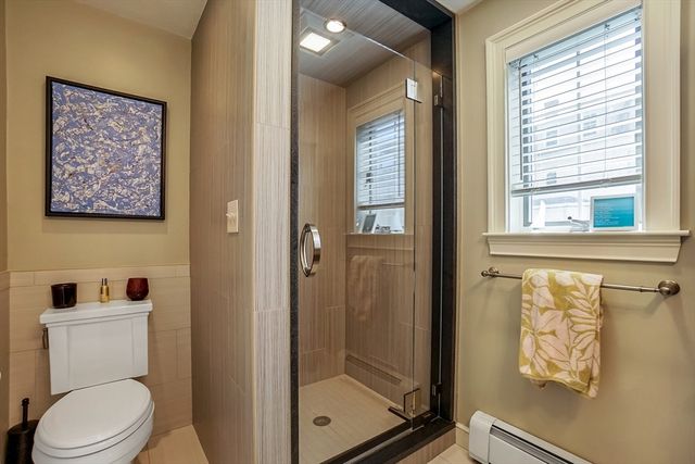 21 Sewall Ave, Winthrop, MA 02152