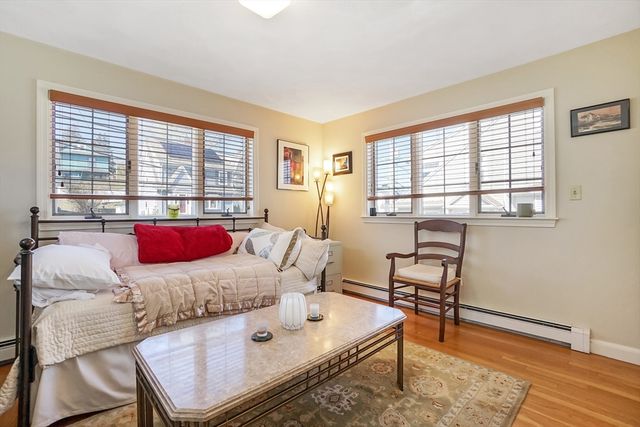 21 Sewall Ave, Winthrop, MA 02152
