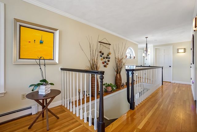 21 Sewall Ave, Winthrop, MA 02152
