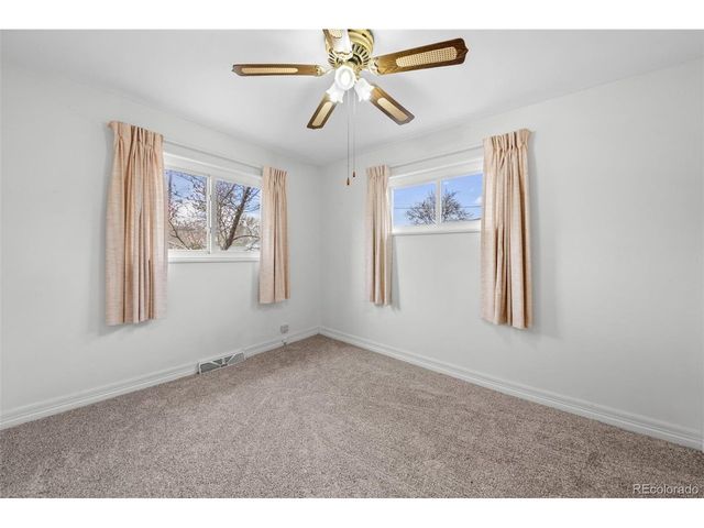 5037 S Grove St, Englewood, CO 80110