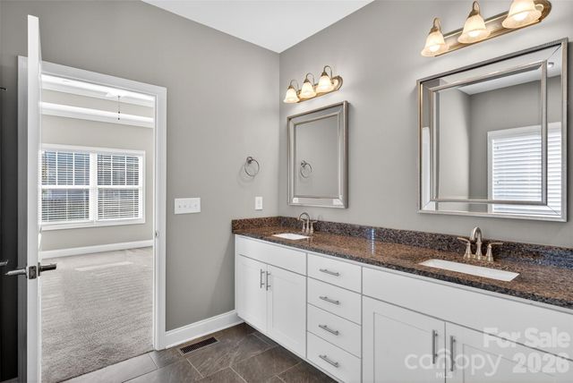 415 S Pendernale Drive, Moore, SC 29369
