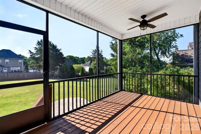 415 S Pendernale Drive, Moore, SC 29369