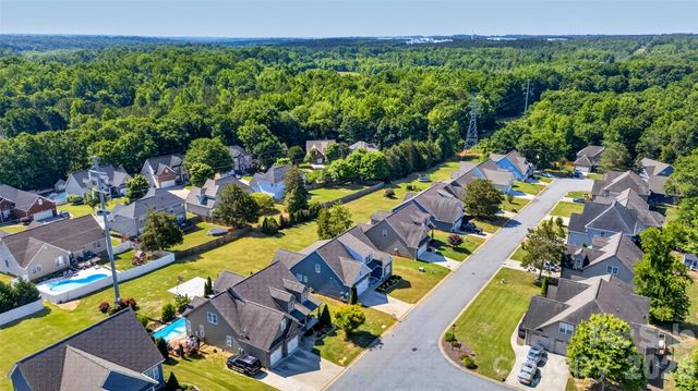 415 S Pendernale Drive, Moore, SC 29369