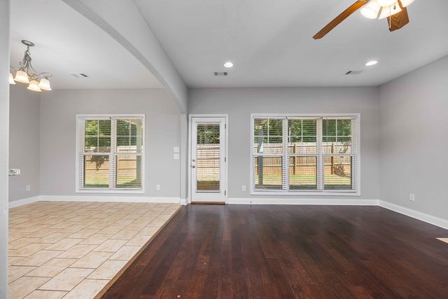 1080 Hudson Mill Circle, Hamilton, GA 31811