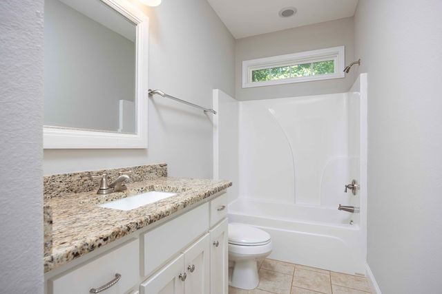 1080 Hudson Mill Circle, Hamilton, GA 31811