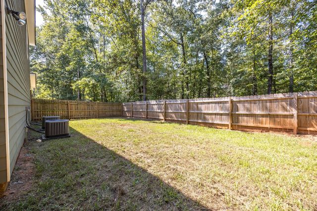 1080 Hudson Mill Circle, Hamilton, GA 31811