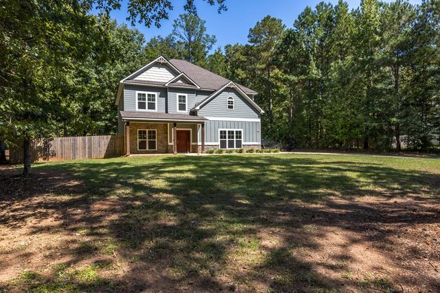 1080 Hudson Mill Circle, Hamilton, GA 31811